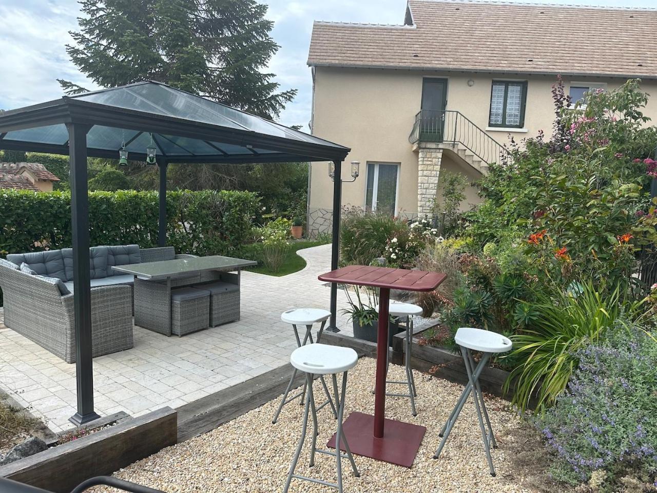 "La Veranda" Gite Verdigny ภายนอก รูปภาพ